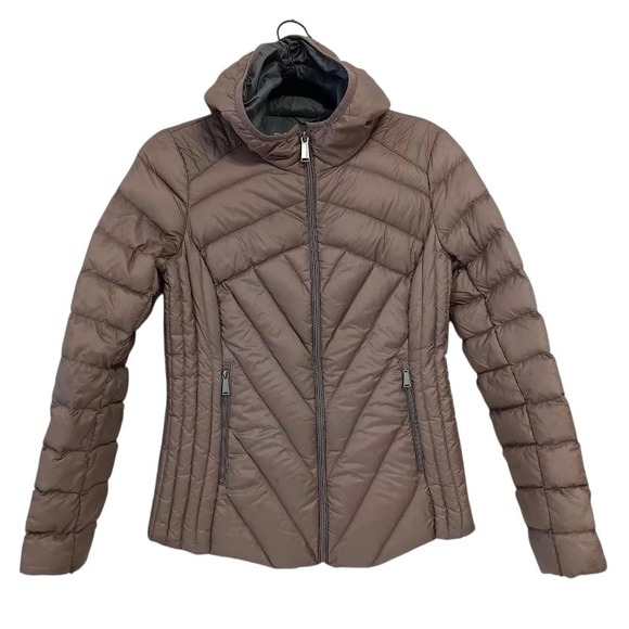 BCBGeneration Jacket Womens Small Taupe Ultra Light Packable Down Hooded Puffer - Picture 1 of 11